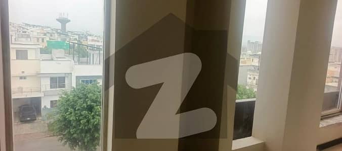 بحریہ انکلیو - سیکٹر ایچ بحریہ انکلیو,بحریہ ٹاؤن,اسلام آباد میں 1 کمرے کا 3 مرلہ فلیٹ 63.0 لاکھ میں برائے فروخت۔