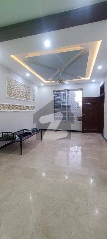7 MARLA BRAND NEW GROUND PORTION FOR RENT IN JINNAH GARDEN