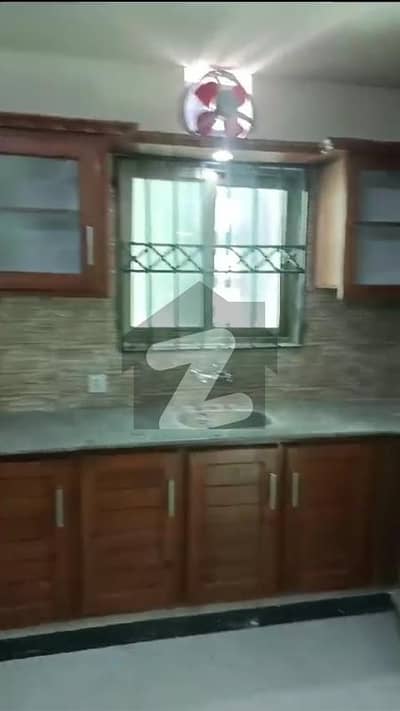 ایچ ۔ 13 اسلام آباد میں 1 کمرے کا 2 مرلہ فلیٹ 75.0 لاکھ میں برائے فروخت۔