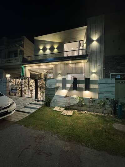 Brand new house available for rent