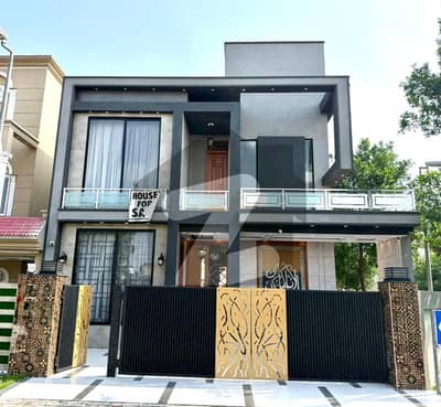 10 Marla Corner House For Sale In Sector C, Nearby Commercial Market, School, Mosque and Health Care Cannter