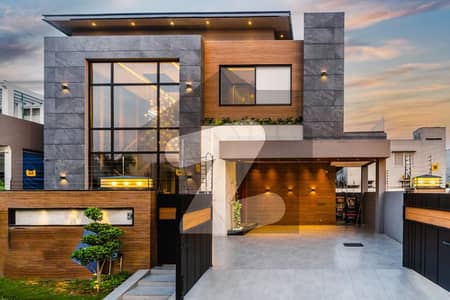 ڈی ایچ اے فیز 7 ڈیفنس (ڈی ایچ اے),لاہور میں 5 کمروں کا 1 کنال مکان 7.25 کروڑ میں برائے فروخت۔