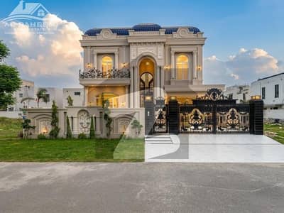 1 KANAL AESTHETICALLY BEAUTIFUL HOUSE FOR SALE IN DHA PHASE 7 Near RAYA