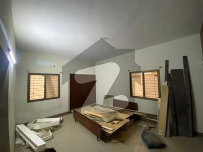 Portion For Rent Block 6 Gulshan-E-Iqbal, Karachi