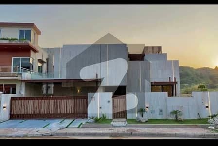 بحریہ گرینز۔ اوورسیز انکلیو - سیکٹر 1 بحریہ گرینز۔ اوورسیز انکلیو,بحریہ ٹاؤن فیز 8,بحریہ ٹاؤن راولپنڈی,راولپنڈی میں 5 کمروں کا 1 کنال مکان 9.5 کروڑ میں برائے فروخت۔