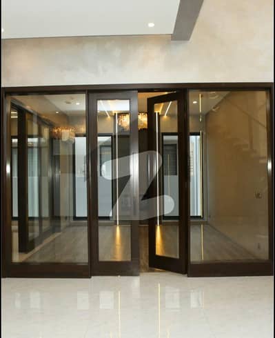 ڈی ایچ اے فیز 7 ڈیفنس (ڈی ایچ اے),لاہور میں 5 کمروں کا 1 کنال مکان 6.9 کروڑ میں برائے فروخت۔ ڈی ایچ اے فیز 7 ڈیفنس (ڈی ایچ اے),لاہور میں 5 کمروں کا 1 کنال مکان 6.9 کروڑ میں برائے فروخت۔