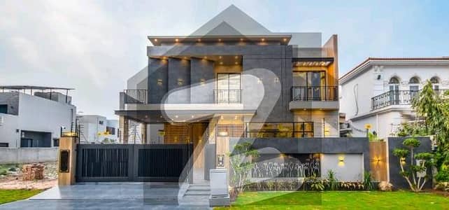 ڈی ایچ اے فیز 8 - بلاک ڈبلیو فیز 8,ڈیفنس (ڈی ایچ اے),لاہور میں 5 کمروں کا 1 کنال مکان 9.75 کروڑ میں برائے فروخت۔ ڈی ایچ اے فیز 8 - بلاک ڈبلیو فیز 8,ڈیفنس (ڈی ایچ اے),لاہور میں 5 کمروں کا 1 کنال مکان 9.75 کروڑ میں برائے فروخت۔