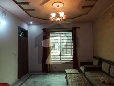 ائیرپورٹ ہاؤسنگ سوسائٹی - سیکٹر 4 ائیرپورٹ ہاؤسنگ سوسائٹی,راولپنڈی میں 2 کمروں کا 5 مرلہ بالائی پورشن 28.0 ہزار میں کرایہ پر دستیاب ہے۔