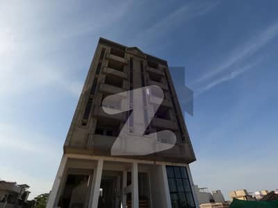 Luxurious Flat For Sale On Prime Location With Easy Installments