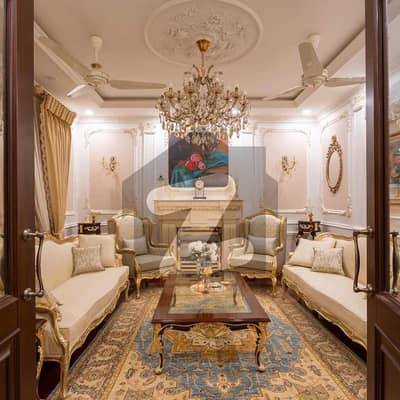 ڈی ایچ اے فیز 6 ڈیفنس (ڈی ایچ اے),لاہور میں 5 کمروں کا 1 کنال مکان 14.5 کروڑ میں برائے فروخت۔