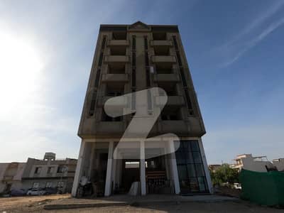 A 700 Square Feet Flat In Karachi Is On The Market For Sale