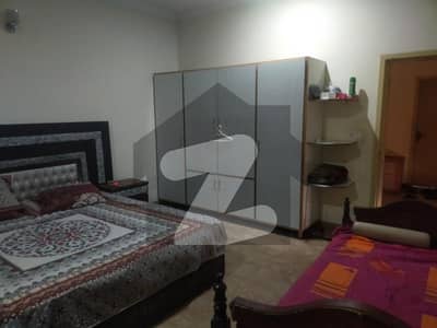 گلشنِ لاہور لاہور میں 6 کمروں کا 1 کنال مکان 2.2 لاکھ میں کرایہ پر دستیاب ہے۔