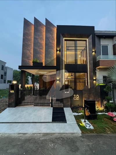 5 Marla BRAND NEW MODERN DESIGN HOUSE FOR SALE , Near Park