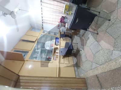 آئی ۔ 10/2 آئی ۔ 10,اسلام آباد میں 2 کمروں کا 6 مرلہ زیریں پورشن 65.0 ہزار میں کرایہ پر دستیاب ہے۔