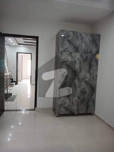 بیدیاں روڈ لاہور میں 3 کمروں کا 3 مرلہ مکان 90.0 لاکھ میں برائے فروخت۔