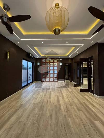 Out Class 1 Kanal Beautiful House For Sale in DHA Phase 6