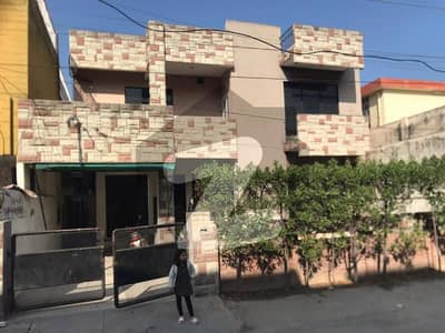 راہوالی کینٹ گوجرانوالہ میں 4 کمروں کا 10 مرلہ مکان 4.5 کروڑ میں برائے فروخت۔