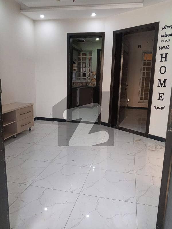 ڈی ۔ 12 اسلام آباد میں 3 کمروں کا 4 مرلہ مکان 1.66 لاکھ میں کرایہ پر دستیاب ہے۔ ڈی ۔ 12 اسلام آباد میں 3 کمروں کا 4 مرلہ مکان 1.66 لاکھ میں کرایہ پر دستیاب ہے۔