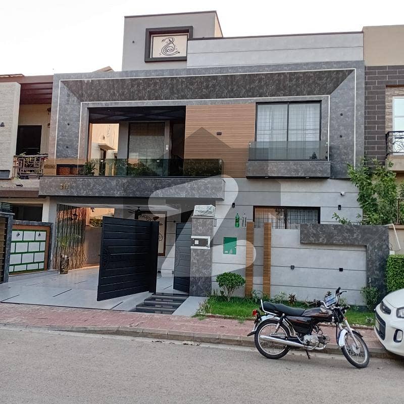 10 Marla Brand New And Modern House For Sale In Bahria Town Lahore 10 Marla Brand New And Modern House For Sale In Bahria Town Lahore