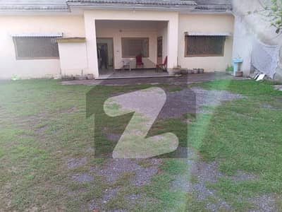 ایوب میڈیکل کمپلیکس ایبٹ آباد میں 3 کمروں کا 2 کنال مکان 60.0 ہزار میں کرایہ پر دستیاب ہے۔ ایوب میڈیکل کمپلیکس ایبٹ آباد میں 3 کمروں کا 2 کنال مکان 60.0 ہزار میں کرایہ پر دستیاب ہے۔