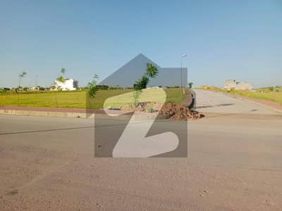 بحریہ ٹاؤن فیز 8 ۔ سیکٹر ایف - 1 بحریہ ٹاؤن فیز 8,بحریہ ٹاؤن راولپنڈی,راولپنڈی میں 10 مرلہ رہائشی پلاٹ 82.0 لاکھ میں برائے فروخت۔