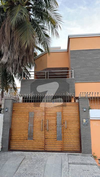 LUXURY TOWNHOUSE AVAILABLE ON RENT