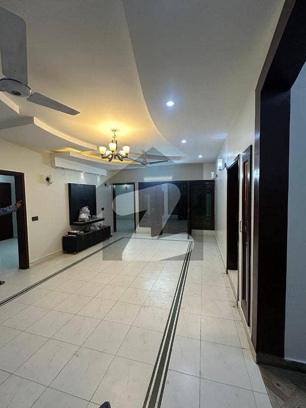 گلشنِ اقبال - بلاک 6 گلشنِ اقبال,گلشنِ اقبال ٹاؤن,کراچی میں 3 کمروں کا 1 کنال زیریں پورشن 2.0 لاکھ میں کرایہ پر دستیاب ہے۔ گلشنِ اقبال - بلاک 6 گلشنِ اقبال,گلشنِ اقبال ٹاؤن,کراچی میں 3 کمروں کا 1 کنال زیریں پورشن 2.0 لاکھ میں کرایہ پر دستیاب ہے۔