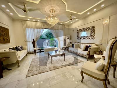 ڈی ایچ اے فیز 7 ڈیفنس (ڈی ایچ اے),لاہور میں 5 کمروں کا 1 کنال مکان 13.0 کروڑ میں برائے فروخت۔ ڈی ایچ اے فیز 7 ڈیفنس (ڈی ایچ اے),لاہور میں 5 کمروں کا 1 کنال مکان 13.0 کروڑ میں برائے فروخت۔