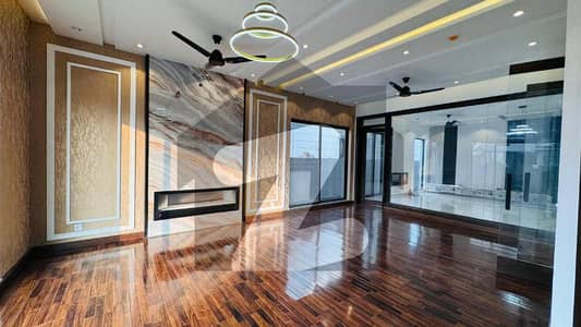 Prime Location 1 Kanal Modern House For Sale In DHA Phase 5