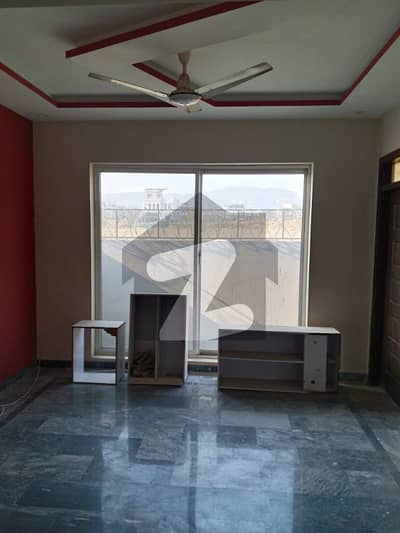 Prime Location In D-12 House For rent