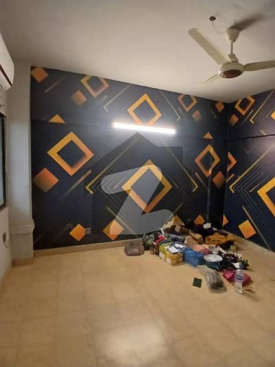 FULLY RENOVATED COMMERCIAL OFFICE 650 SQUARE FEET FOR RENT IDEAL LOCATION