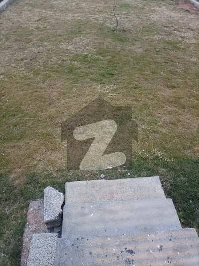 I11/2 4 marla plot for sale