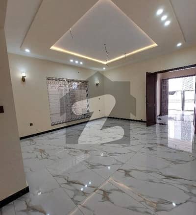 Double Storey 10 Marla House For rent In Wapda Town Phase 1 Multan