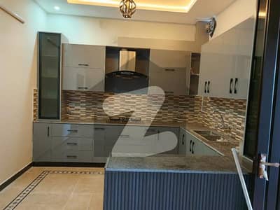 SEVEN MARLA 1ST FLOOR AVAILABLE FOR RENT WITH ALL FACILITIES