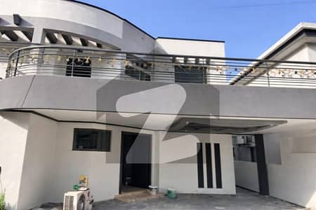 1 Kanal Commercial House For Rent In Gulberg 3, Gulberg Ideal For Office Or Residence