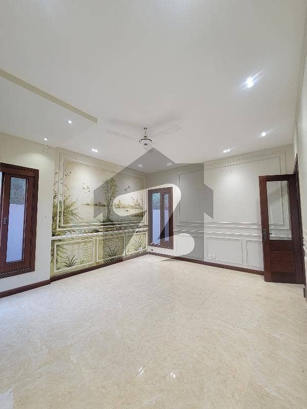 ڈی ایچ اے فیز 6 ڈی ایچ اے ڈیفینس,کراچی میں 6 کمروں کا 1 کنال مکان 7.25 لاکھ میں کرایہ پر دستیاب ہے۔ ڈی ایچ اے فیز 6 ڈی ایچ اے ڈیفینس,کراچی میں 6 کمروں کا 1 کنال مکان 7.25 لاکھ میں کرایہ پر دستیاب ہے۔