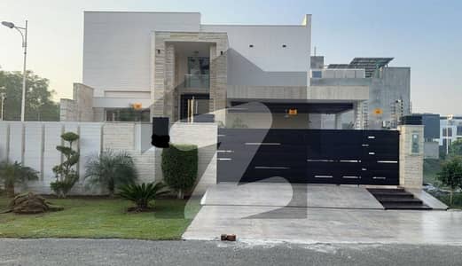 1 KANAL FULL BASEMENT BRAND NEW HOUSE FOR SALE IN PHASE 7 DHA.