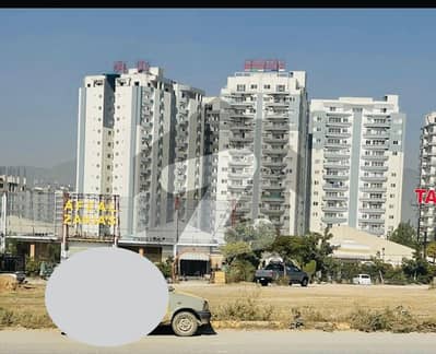 One Bed Studio Apartment Available in Capital Residencia