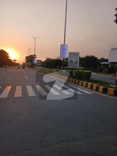 Near To Park 1kanal Prime Location Plots Are Available In Dha 9 Prism