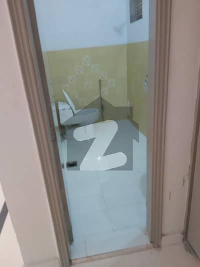 علامہ اقبال ٹاؤن لاہور میں 1 کمرے کا 10 مرلہ زیریں پورشن 52.0 ہزار میں کرایہ پر دستیاب ہے۔