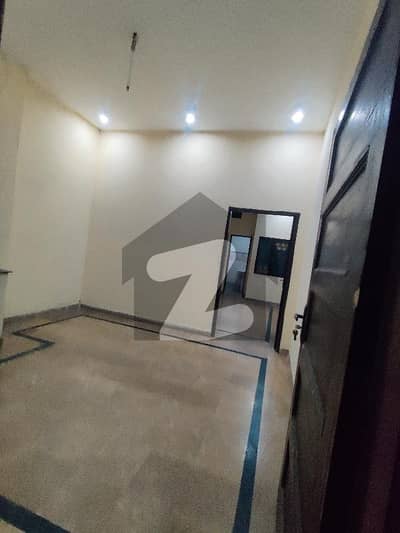 FLAT AVAILABLE FOR RENT IN MODEL TOWN LINK ROAD LAHORE