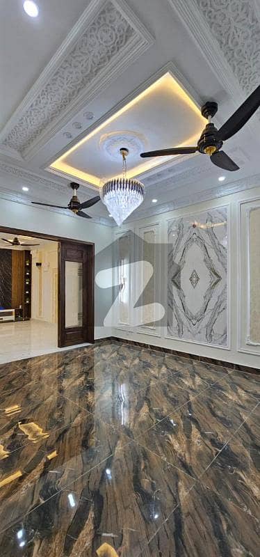 Elegant Brand New 5 Marla Family House Available for Rent