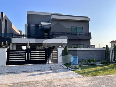 2023 Model Slightly used Kanal house in Y-block ph 7 at Investor Price