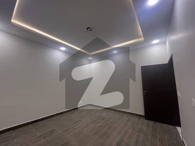 پی ای سی ایچ ایس جمشید ٹاؤن,کراچی میں 4 کمروں کا 12 مرلہ فلیٹ 1.78 لاکھ میں کرایہ پر دستیاب ہے۔