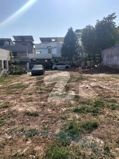 ڈی ایچ اے ڈیفینس فیز 1 ڈی ایچ اے ڈیفینس,اسلام آباد میں 1 کنال رہائشی پلاٹ 3.8 کروڑ میں برائے فروخت۔