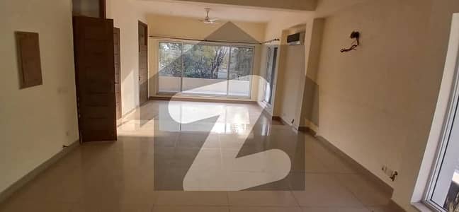 3 Bedroom Upper Portion With Independent Entrance For Rent
