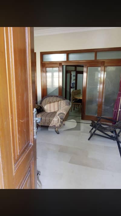 گلستانِِ جوہر ۔ بلاک 2 گلستانِ جوہر,کراچی میں 3 کمروں کا 16 مرلہ بالائی پورشن 1.2 لاکھ میں کرایہ پر دستیاب ہے۔