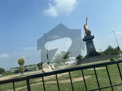 گورنمنٹ آفیسرز کوآپریٹیو ہاؤسنگ سوسائٹی لاہور میں 1 کنال رہائشی پلاٹ 55.0 لاکھ میں برائے فروخت۔