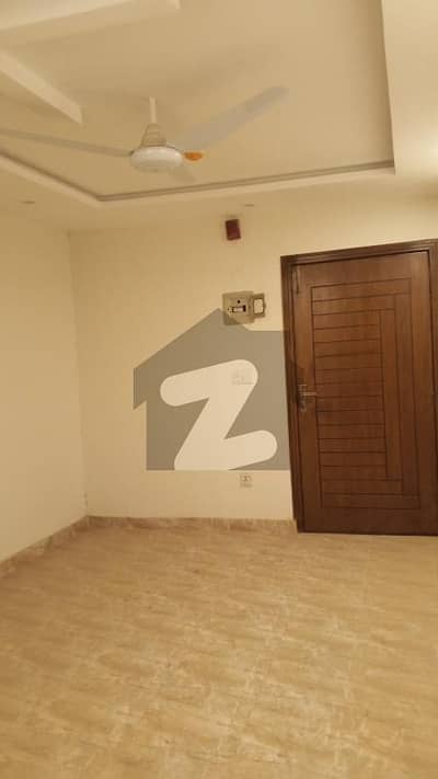 studio for sale best location orignal picture attached studio for sale best location orignal picture attached