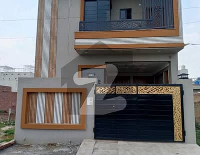 کالج روڈ لاہور میں 4 کمروں کا 4 مرلہ مکان 1.8 کروڑ میں برائے فروخت۔